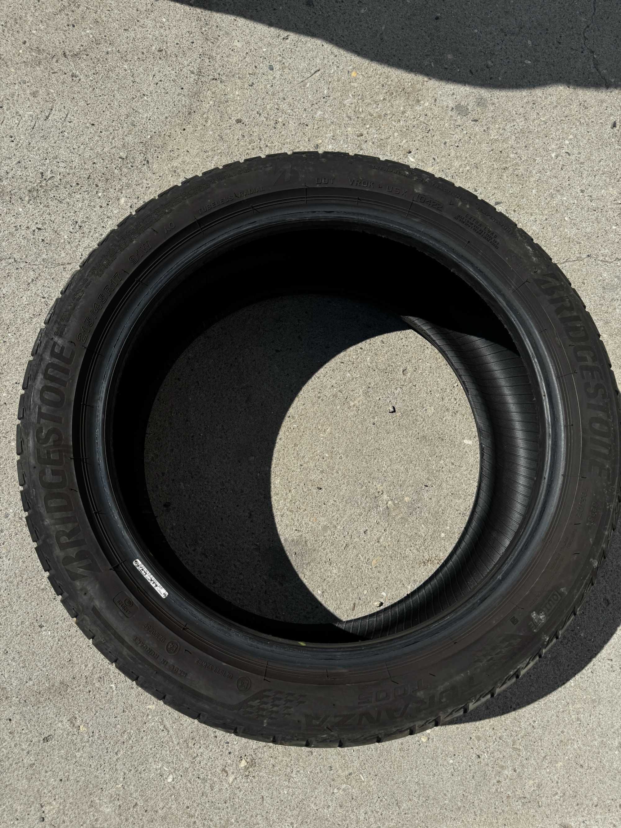 Anvelope 215/45R17 Bridgestone Vara