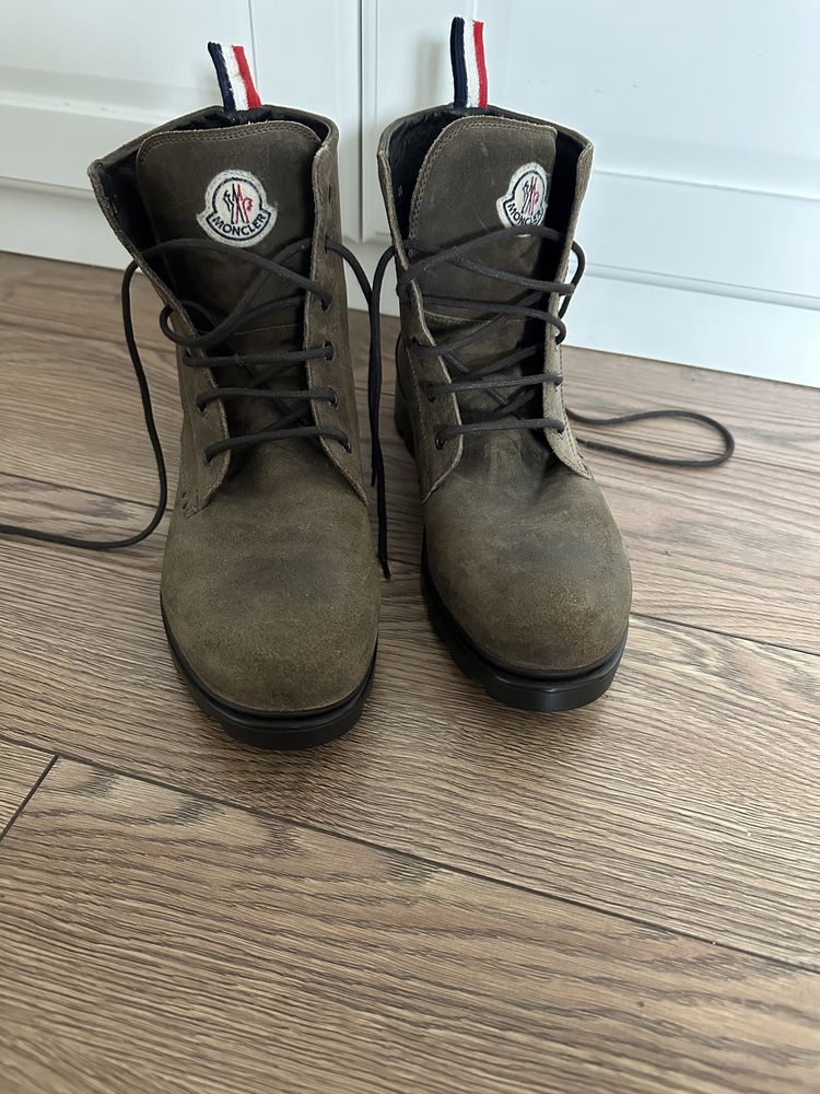 Ghete/bocanci unisex MONCLER,nr 41- noi!!