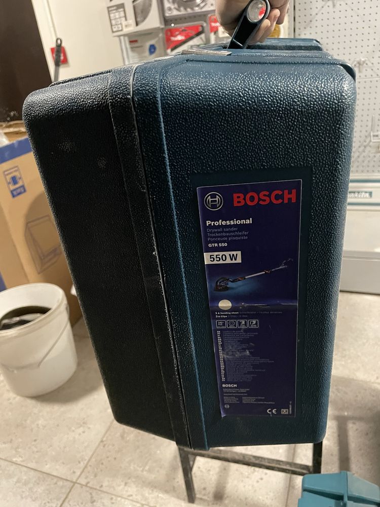 Шлифмашина угловая Bosch GTR 550 Professional