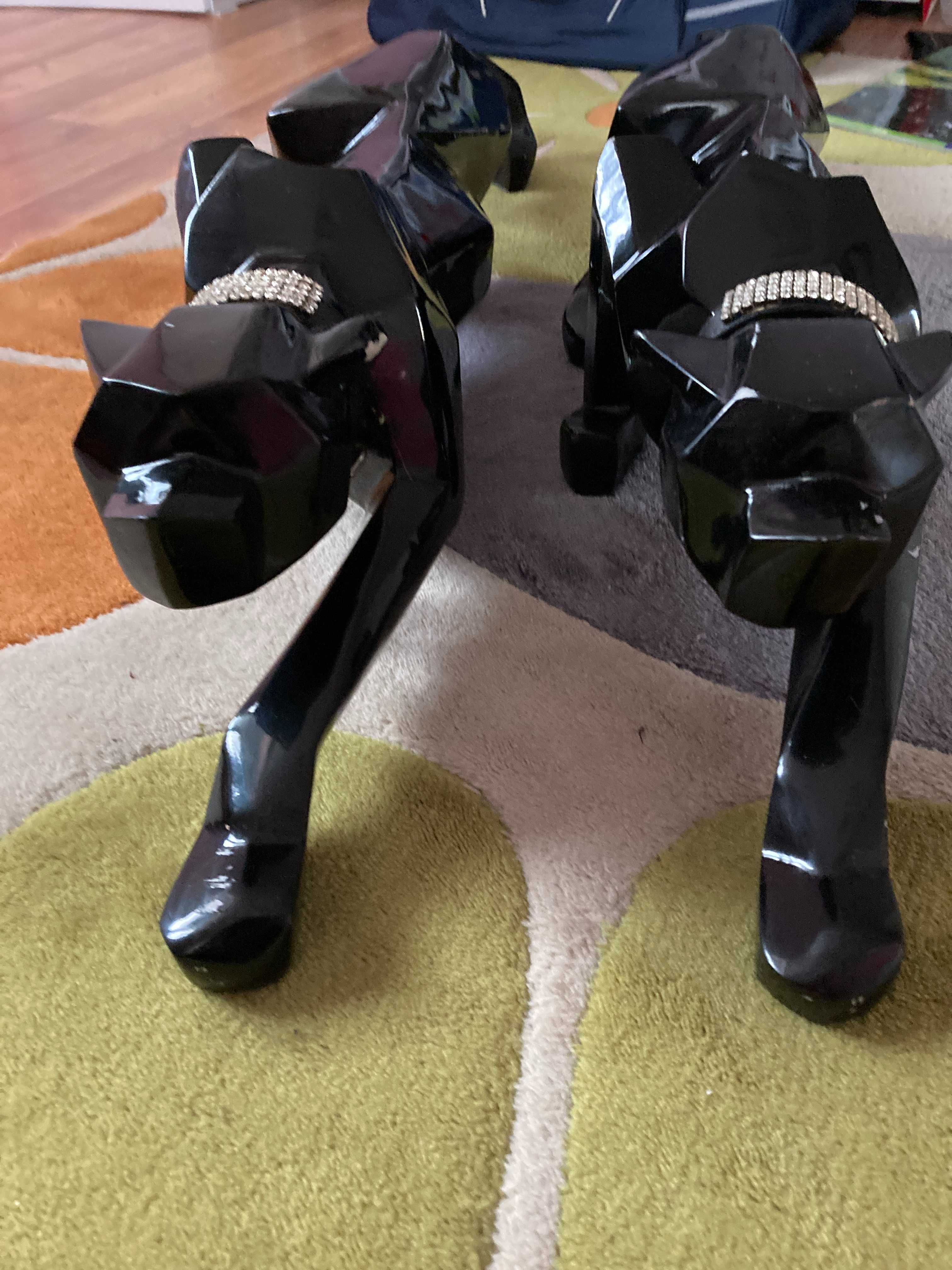 Декоративна фигура на черна пантереа Kare Design Deco Figure Black Cat