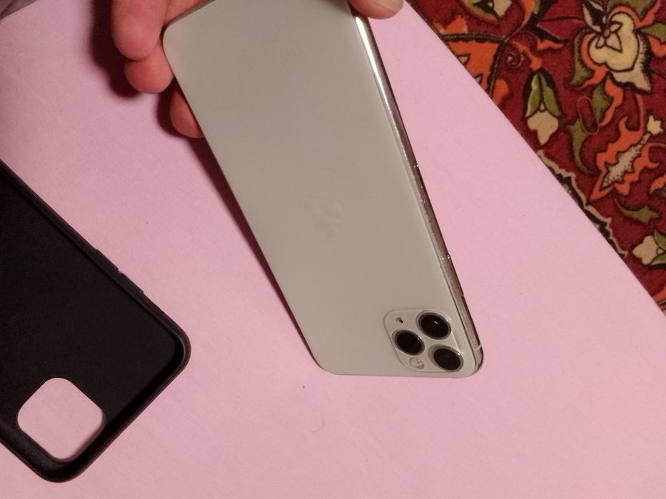 Айфон 11 про мах 256 срочно