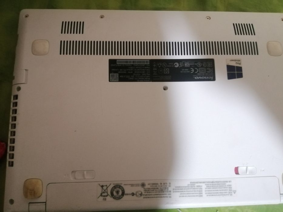 Продам ноутбук леново в отличном состоянии