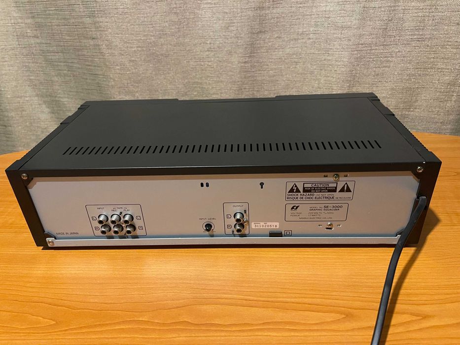 Еквалайзер Sansui SE-3000