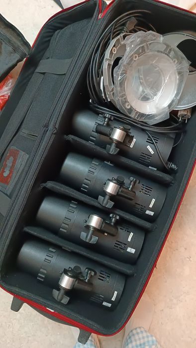 Комплект студийного света