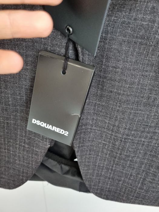 Costum nou Dsquared2 original marimea 50