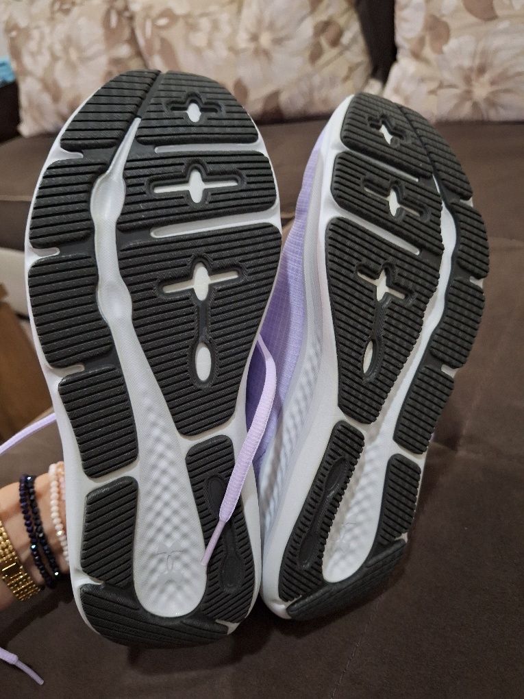 Маратонки Under Armor