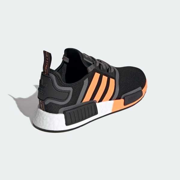 Оригинални мъжки маратонки * ADIDAS NMD R1 *  EU41 1/3 и 46 2/3