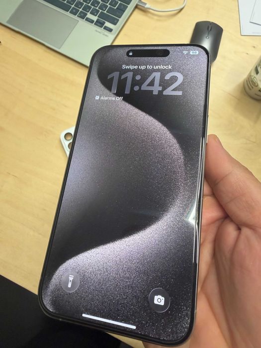 iPhone 15 Pro Max – Natural Titanium 256 GB – Отлично състояние