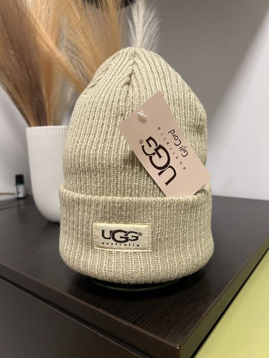 Caciula Ugg nou marime universala