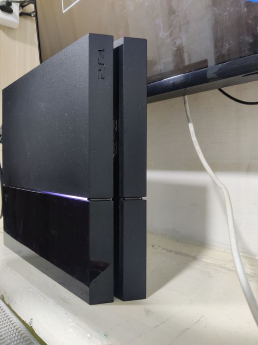 PS4 Fat 9.03 vzlom qilingan