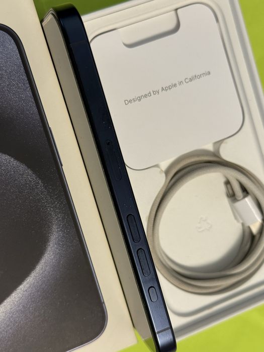 256GB iPhone 15 Pro Yettel Гаранция 2027 Titanium Blue
