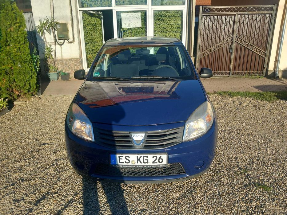 Dacia Sandero 1,2 a,c an 2009 recent adusa