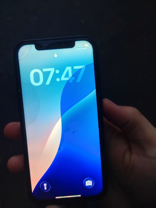 Продам айфон 12 128гб