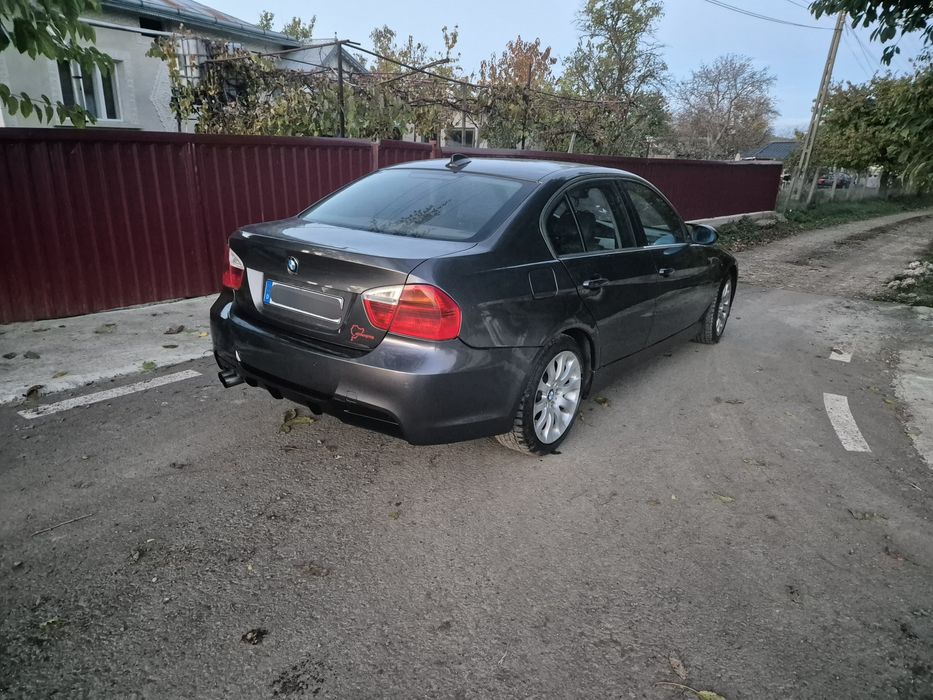 Vând BMW seria 3 E90 218 cp automata