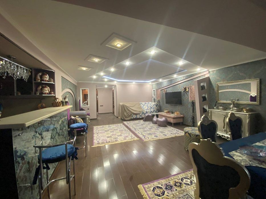 Продается 3х ком квартира, ориентир: Корзинка МВД, 135 м²