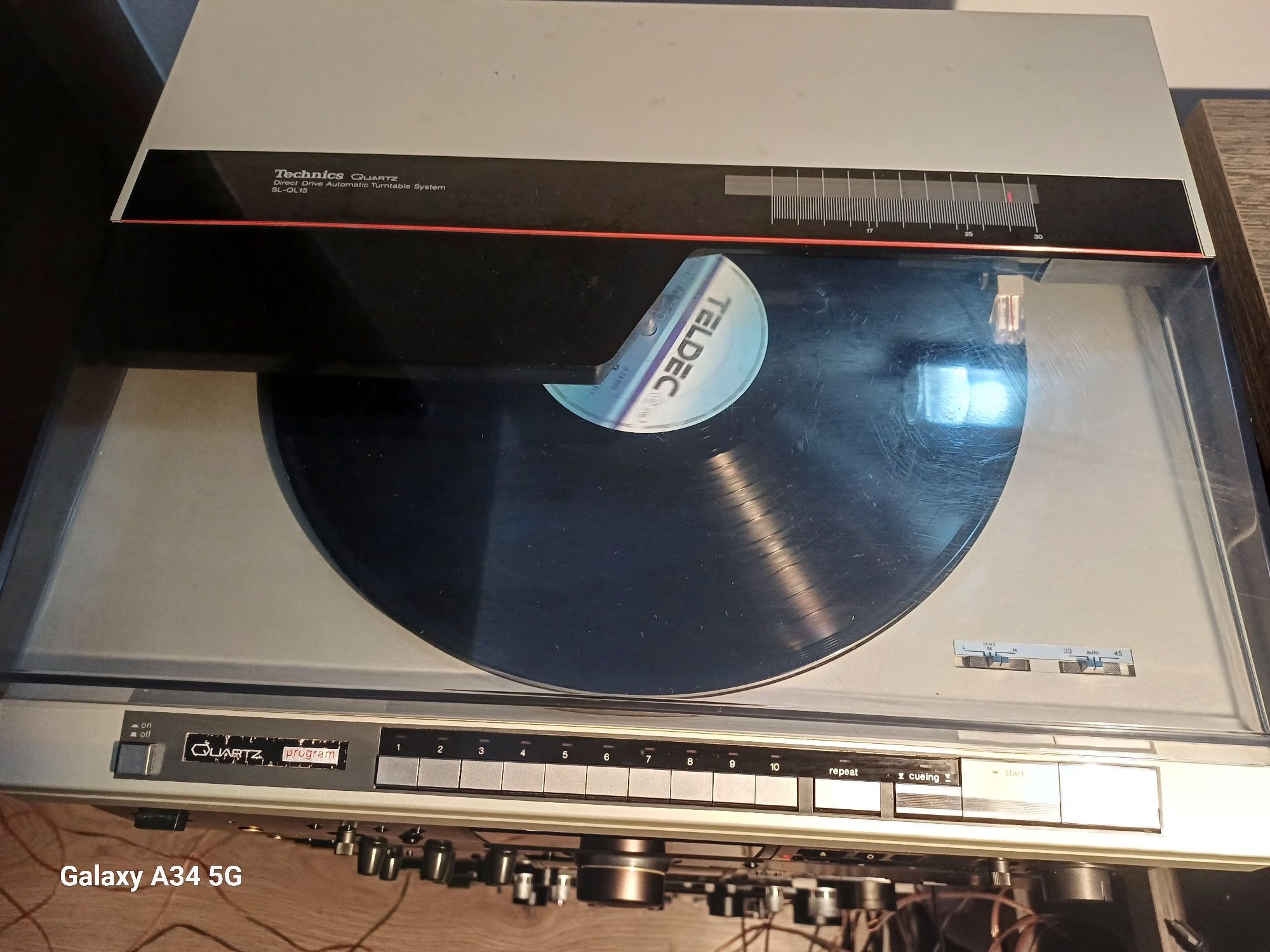 Technics sl QL15 Quartz   pick-up automat linear cu scanare disc