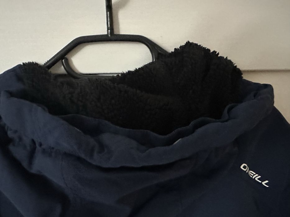 Vand geaca pentru barbati, marca O’Neill, marimea L