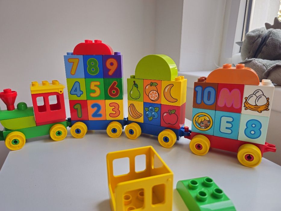 LEGO DUPLO - Trenul cu numere 10847