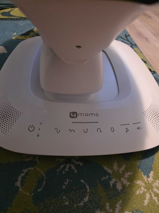 mamaRoo 5.0 Електрическа бебешка люлка черна с бонус подложка за бебе