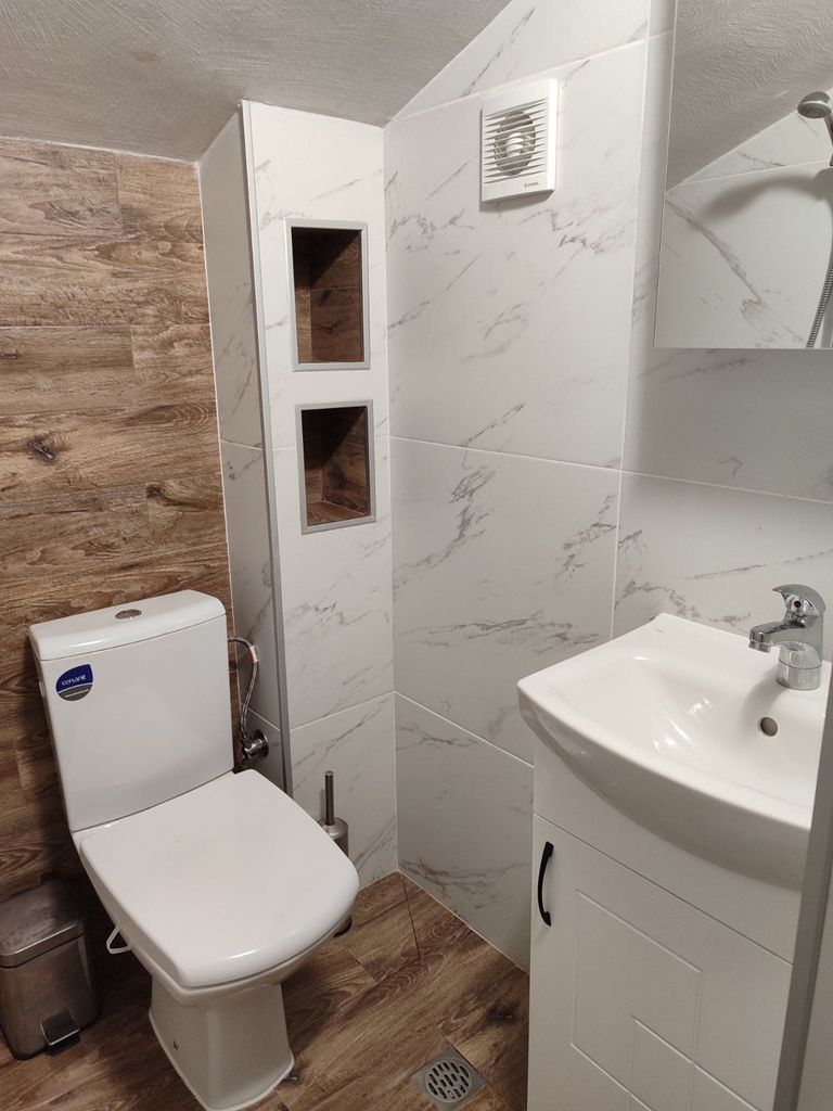 Дава се под наем  в Благоевград, Идеален център - 25 кв.м за 102 € - Снимка #4