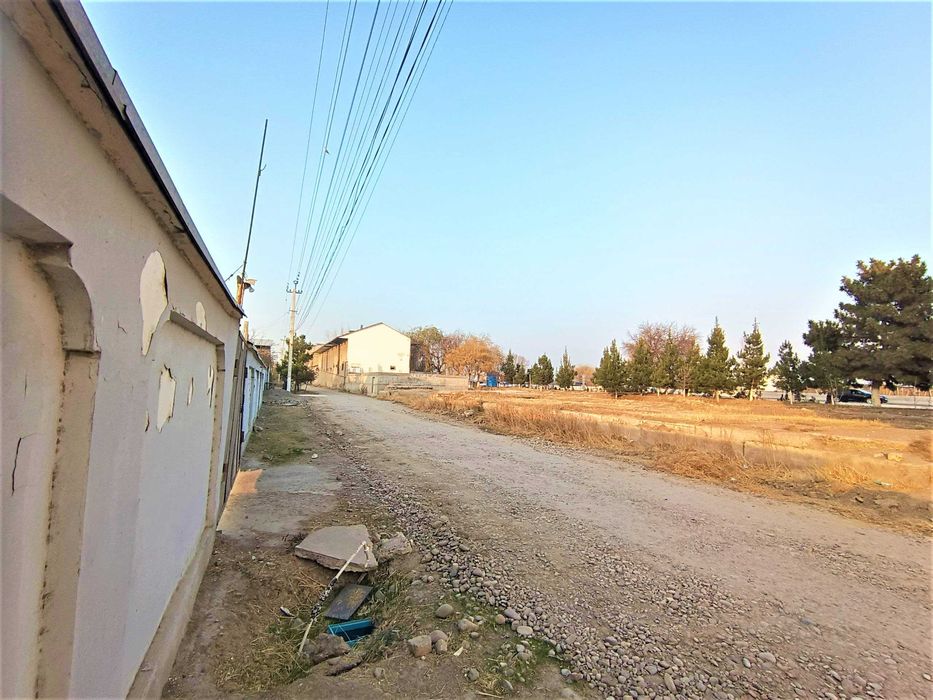 под БИЗНЕС  участок 28х62,5  ровный 90°