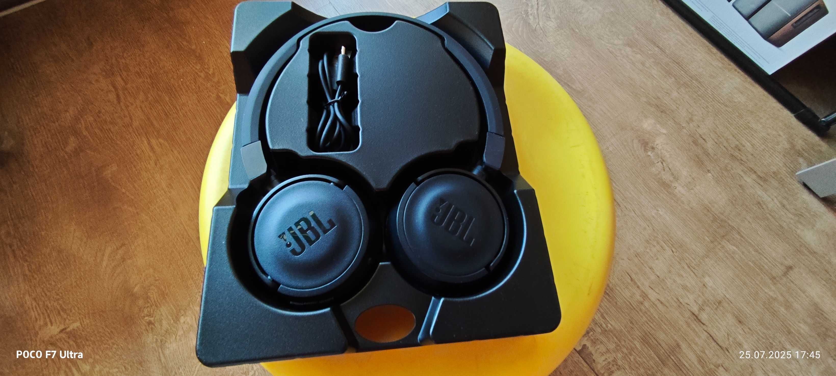 Безжични слушалки JBL T450BT