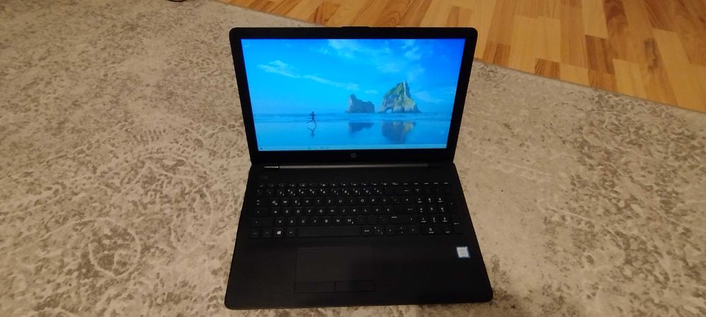 Laptop Office HP 250 G6, i5-7200u, 8GB RAM, SSD 256GB - Baterie Buna