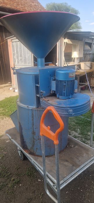 Vând jeante pe 15 tol