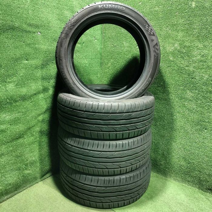 Продам Шины летний KUMHO ecsta PS31 225/45R18 год 2024 износ 10%