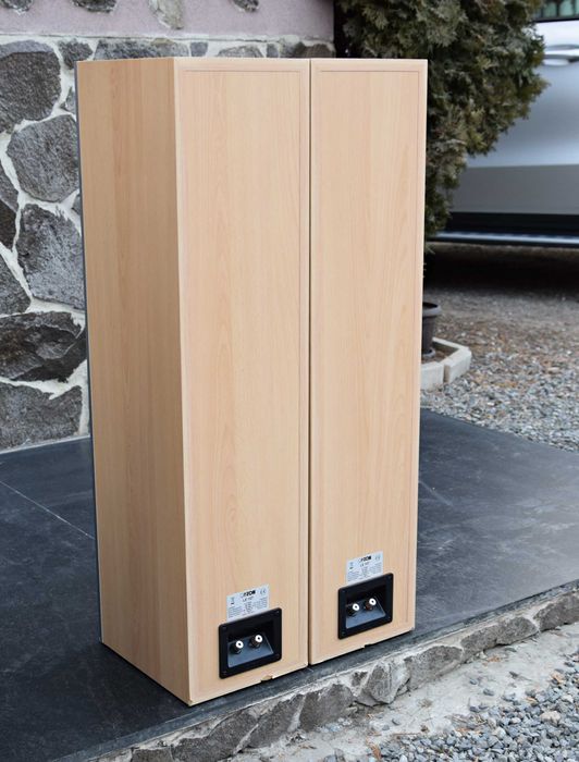 Boxe Canton LE 107, boxe de podea