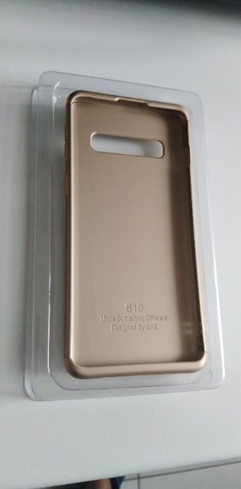 Vand Husa de protectie Samsung Galaxy S10 Gold,nou nouta.