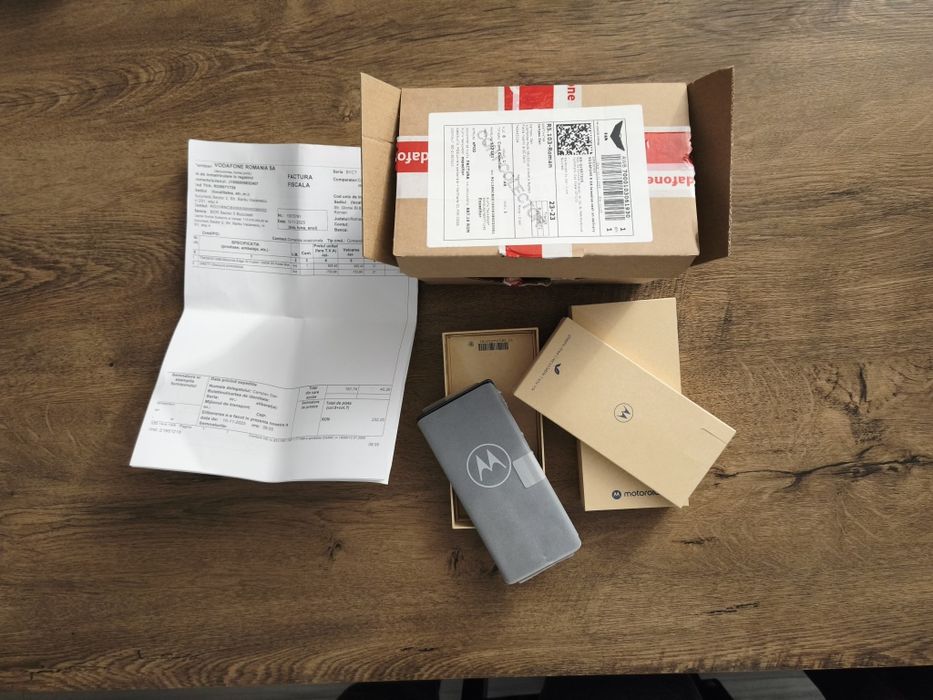 Vând telefon Motorola edge 50 fusion