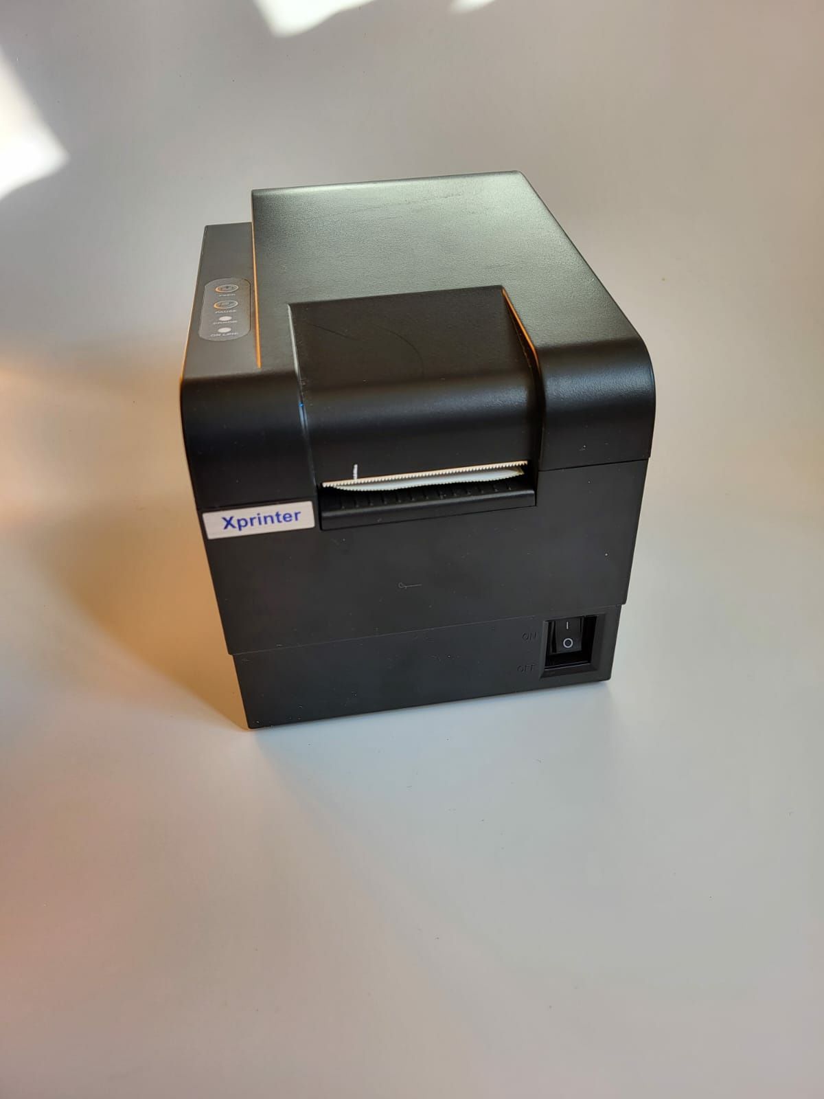Продам принтер для этикеток Xprinter XP-235B