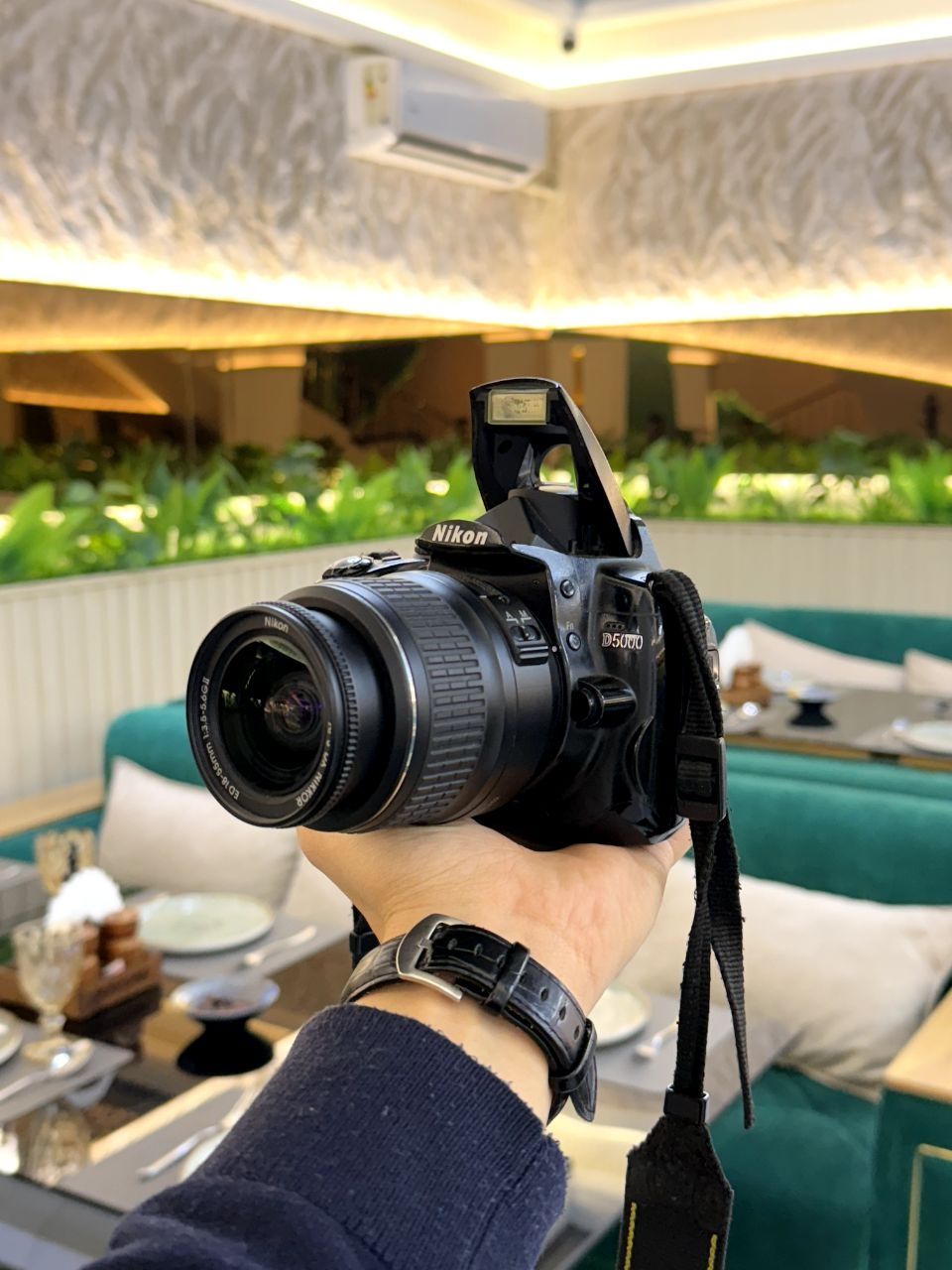 Продаётся/Sotuvda Nikon D5000