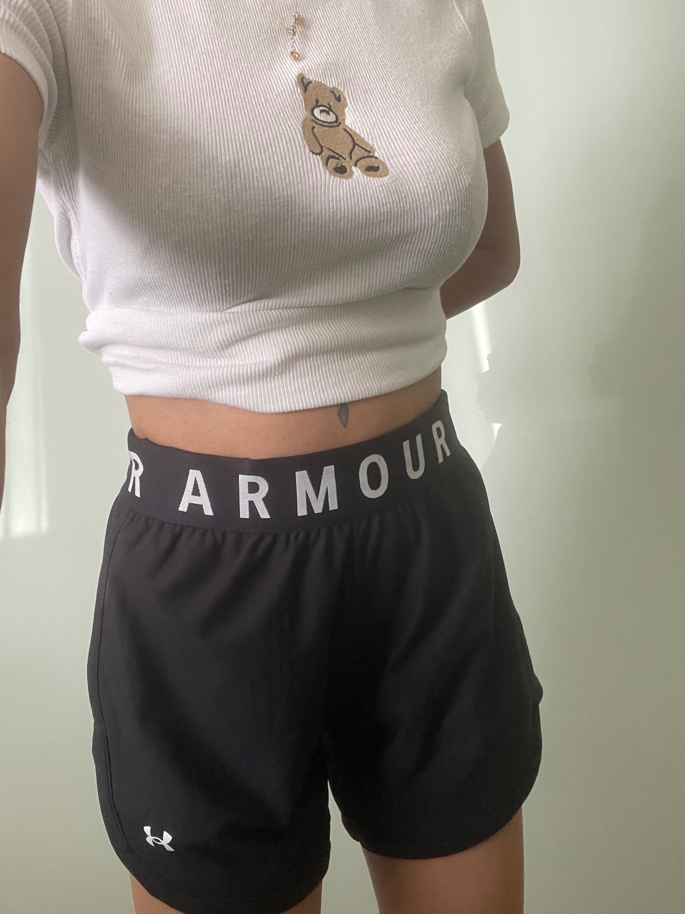 Under Armour къси гащи