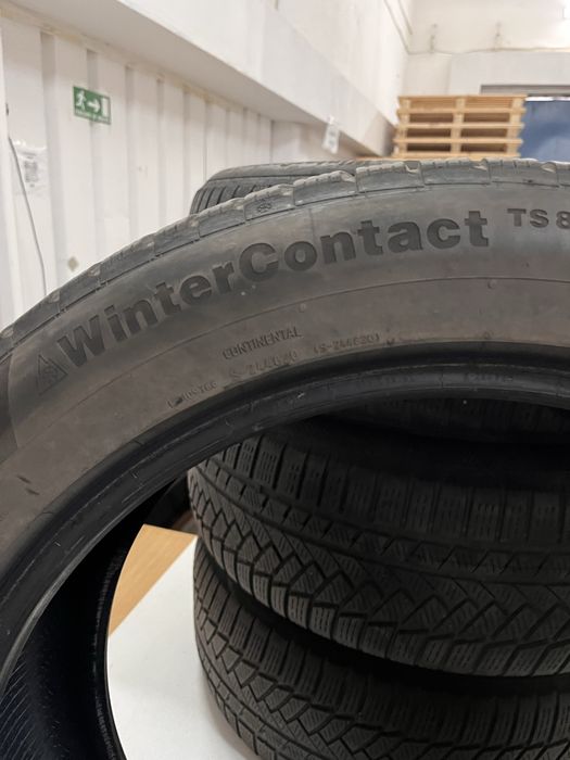 Anvelope Iarna Continental 235/55/R20