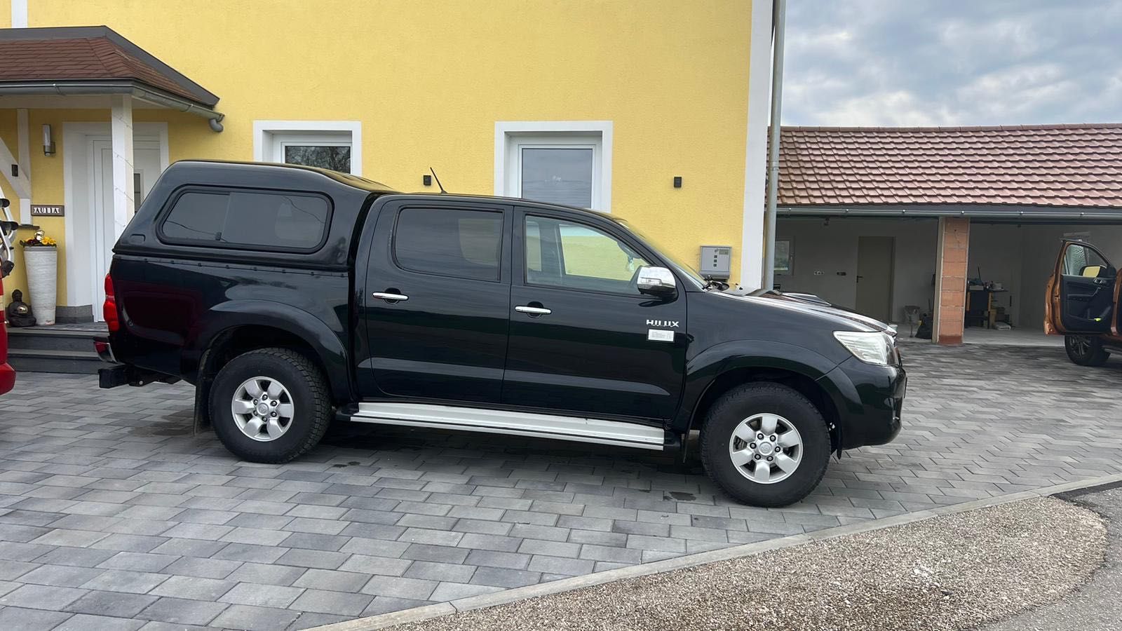 Hardtail/ Cober Aeroklass înălțat Toyota Hilux