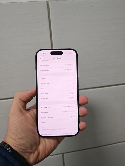 iPhone 15 Pro Blue 128GB Stare foarte buna totul original liber retea
