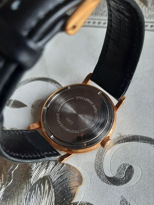 Позолоченные часы Восток-Ау20