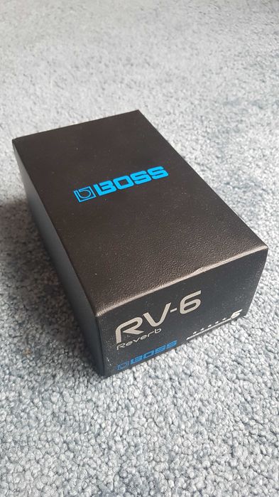 Vand efect chitara voce -pedala BOSS RV6 noua