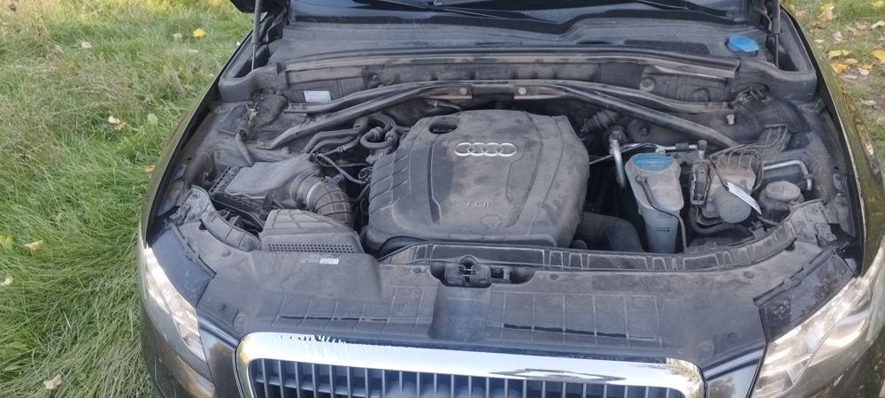Vând Audi Q5 Quattro