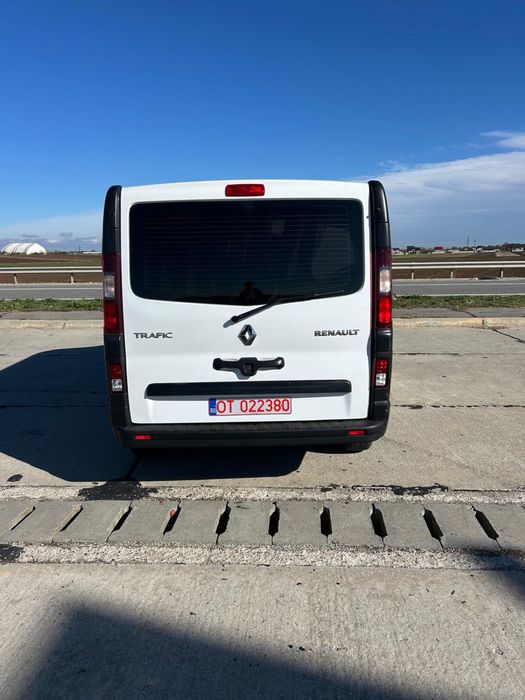 Renault Trafic 2.0 170cp cutie automata