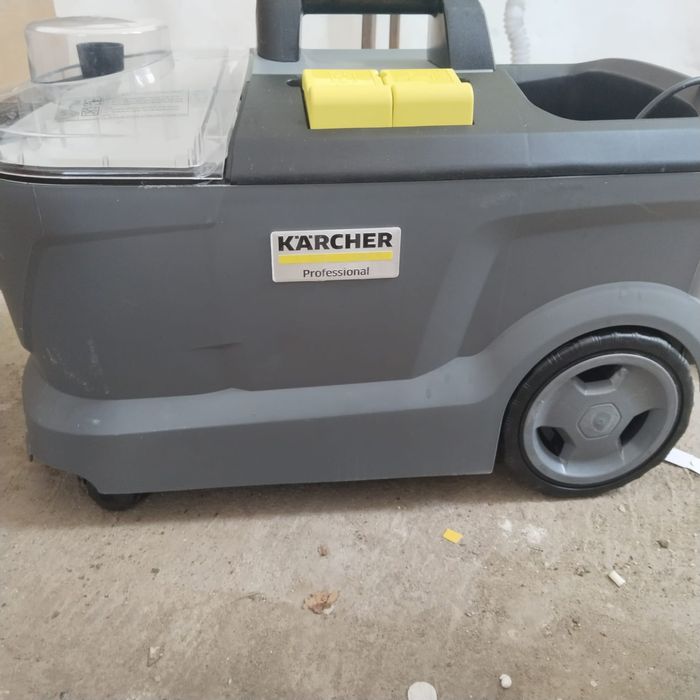 Продам моющий пылесос KARCHER