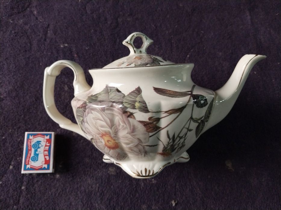 Чайники фарфор.Целые.СССР.