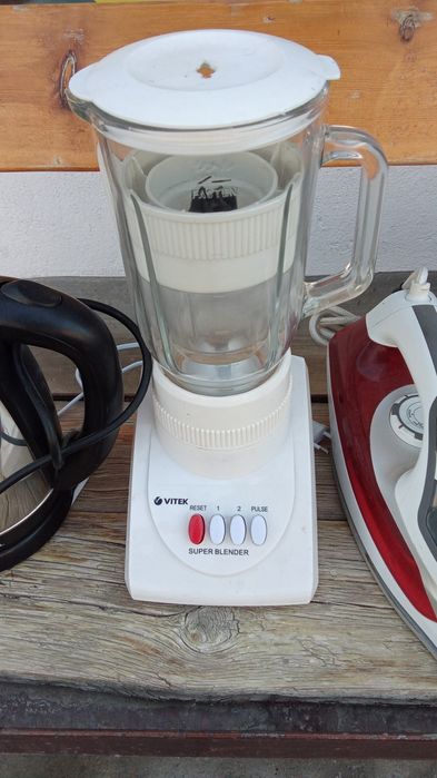 Блендер VITEK сотилади.