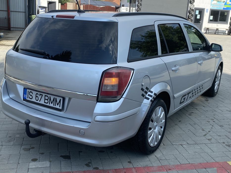 Opel astra  H 1,9 cdti