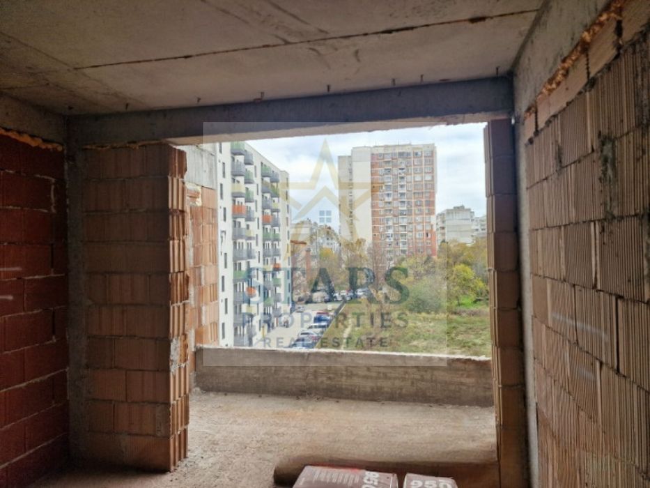 Продава се Двустаен апартамент в Варна, Възраждане 1 - 63 кв.м за 1318 €/кв.м - Снимка #4