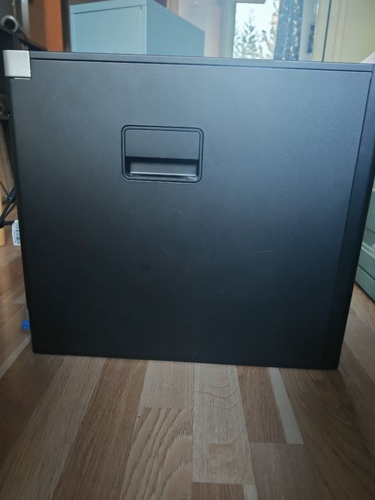 Dell precision T3610 + Монитор Dell U2414Hb