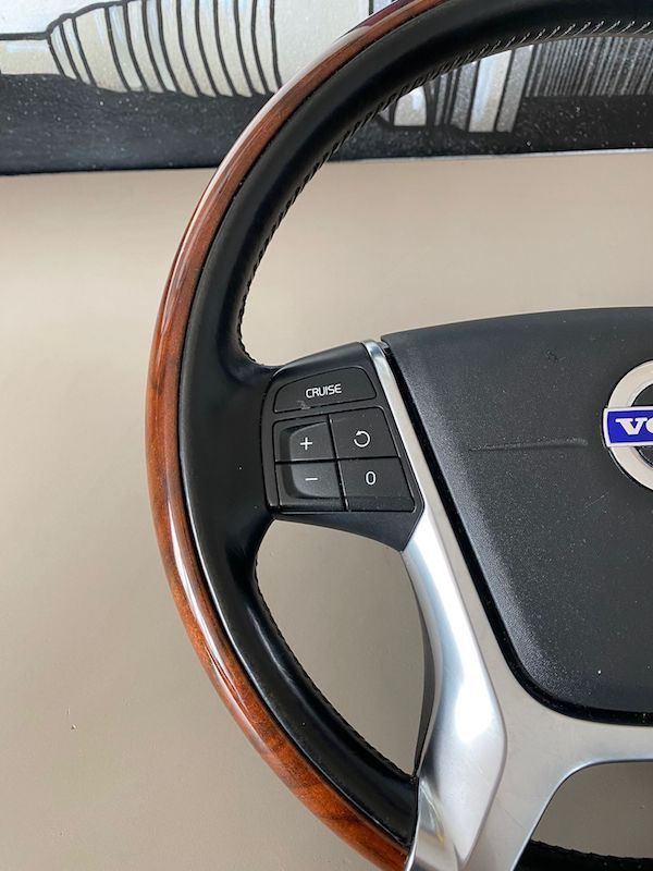 Volan Mahon Volvo XC60 2010 30756616 31390467