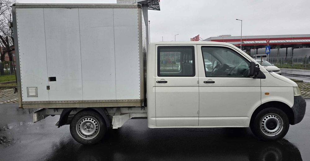 VW T5 Doka 4x4 – ideal echipe muncitori sau proiect Camper Bimobil